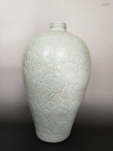 China, Longquan Yao Hidden carved plum vase