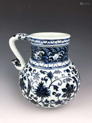 China,Blue and White Kettle