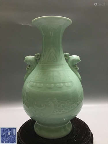 A DOUQING CELADON DOUBLE-EAR VASE