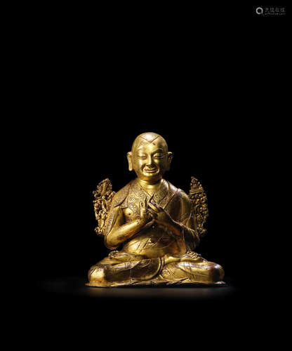 TIBET, CIRCA 16TH CENTURY A GILT COPPER ALLOY FIGURE OF TSONGKHAPA