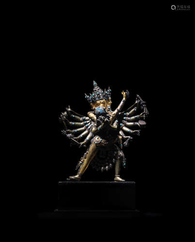 TIBET, CIRCA 1425-1450 A GILT SILVER AND GILT COPPER ALLOY FIGURE OF CHAKRASAMVARA