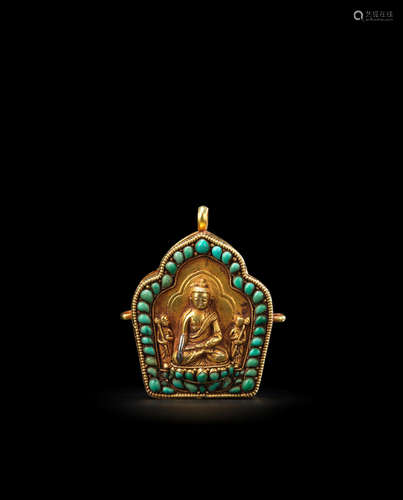 TIBET, 17TH/18TH CENTURY A GOLD AND TURQUOISE GAU