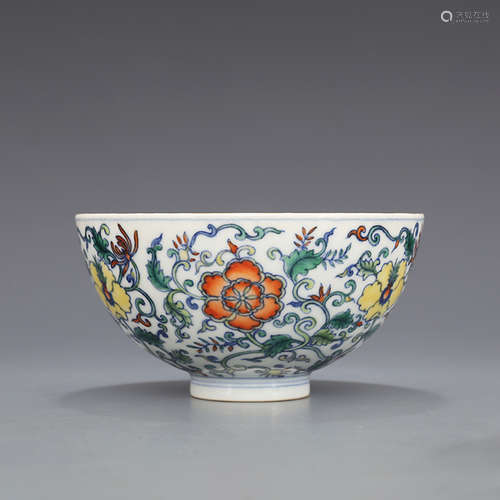 A DOUCAI BOWL