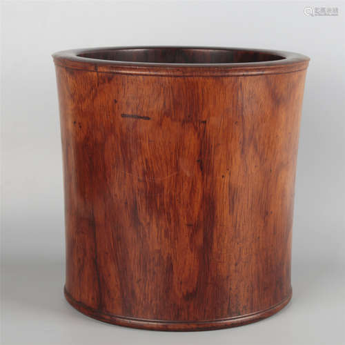 A HARDWOOD BRUSHPOT