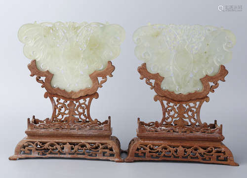 A PAIR OF JADE PLAQUE