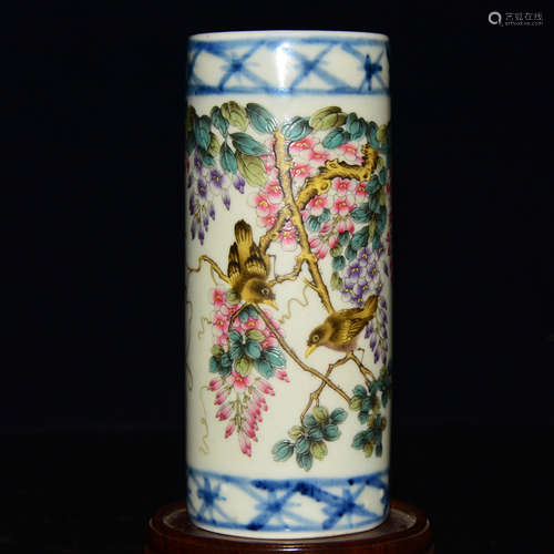 CHINESE FAMILLE ROSE PORCELAIN BRUSH POT