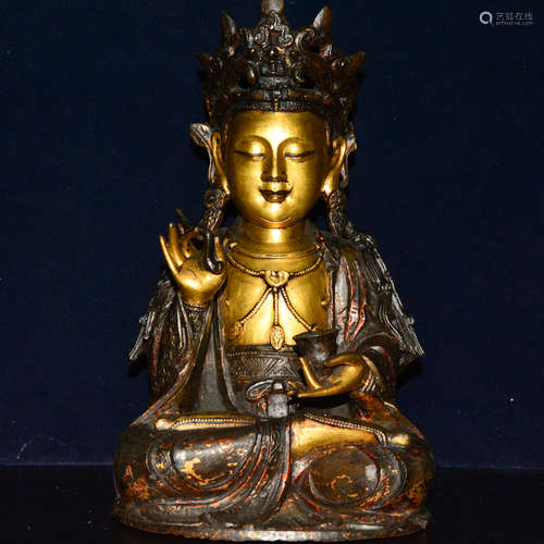 CHINESE GILT BRONZE FIGURE OF GUANYIN