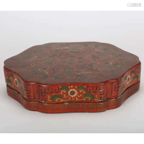 CHINESE LACQUER WOOD COVER BOX