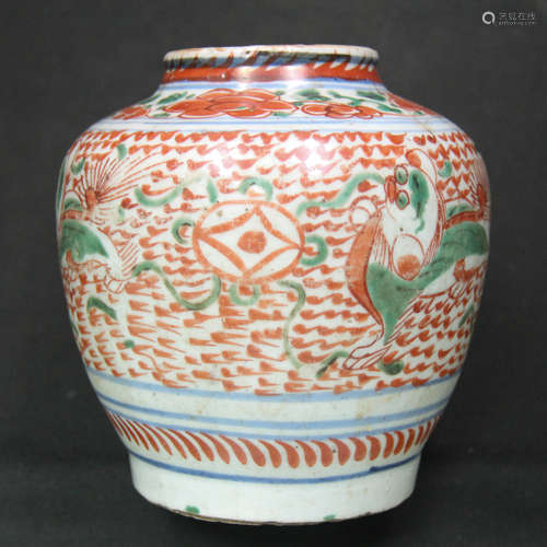 CHINESE PORCELAIN JAR