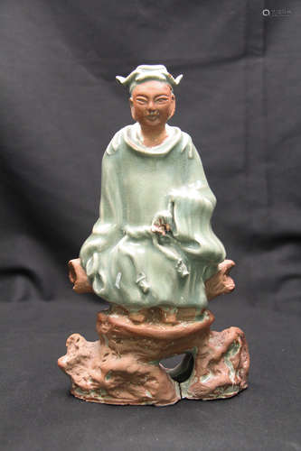 CHINESE PORCELAIN FIGURE OF IMMORTAL