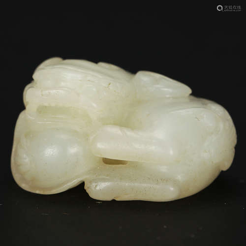 CHINESE WHITE JADE FOOLION