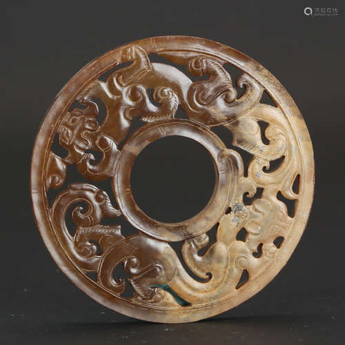 CHINESE ARCHAIC JADE PENDANT