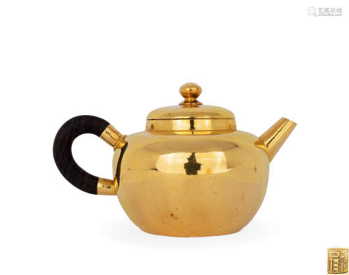 純金茶壺“五郎三款”
