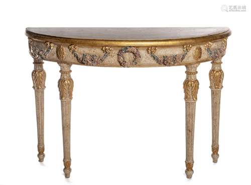 Console demi-lune de style vénitien en bois et stuc, couleur crème et or, bandeau [...]