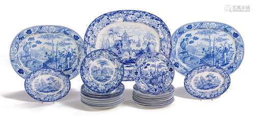 Wedgwood service de vaisselle XIXe comprenant: - 2 assiettes creuses à décor [...]