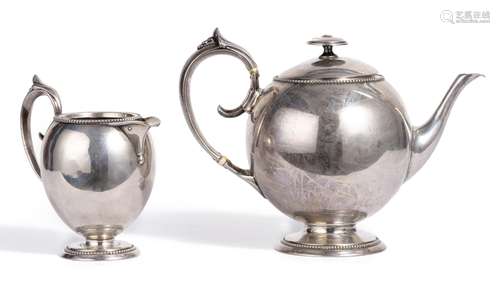 Théière et pot à lait boule sur piédouche en argent des Pays Bas de 1863 & 1872 [...]