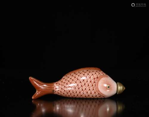 A COPPER-RED GLAZE FISH-FORM SNUFF BOTTLE