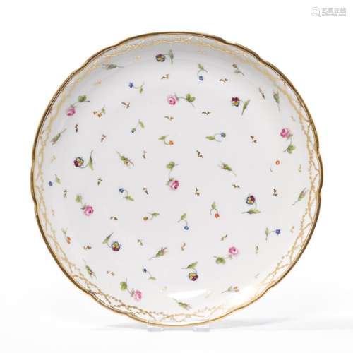 2 ROUND BOWLS WITH SCATTERED FLOWERS IN PINK AND GOLD,