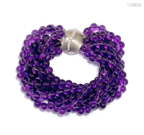 AMETHYST, DIAMOND AND GOLD BRACELET.