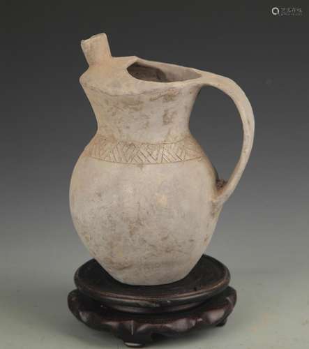 A MA JIA KILN CULTURE POTTERY JAR