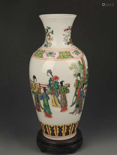 FAMILLE VERTE STORY PAINTED GUAN YIN STYLE VASE