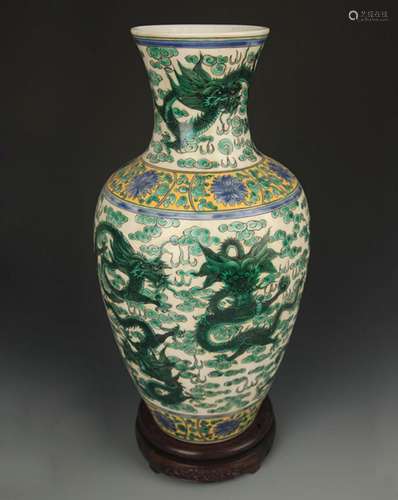 A SAN CAI COLOR DRAGON PAINTED GUAN YIN VASE