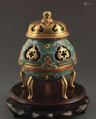 A BRONZE CLOISONNE FLOWER AND RU YI AROMATHERAPY