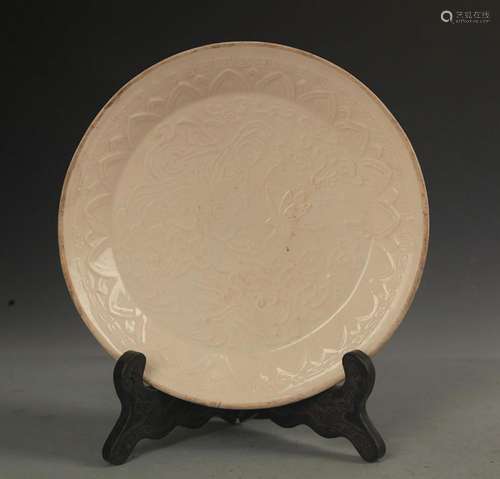 DING KILN LOTUS CARVING GUAN YIN STYLE PLATE