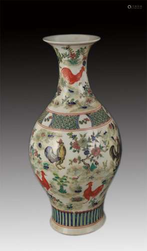 FAMILLE VERTE CHICKEN PATTERN OLIVES SHAPE VASE