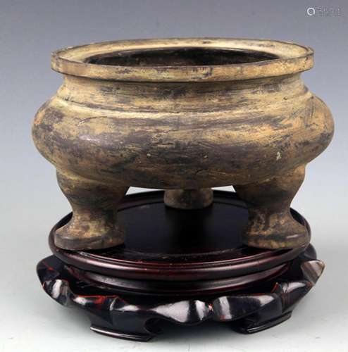 A LARGE TRIPOD FOOT BRONZE CENSER