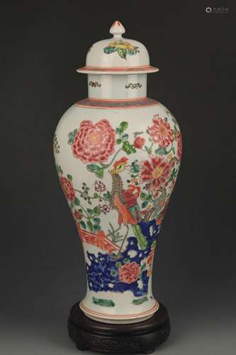 FAMILLE ROSE PEONY PATTERN PORCELAIN VASE