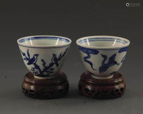 BLUE AND WHITE FLOWER PATTERN PORCELAIN CUP