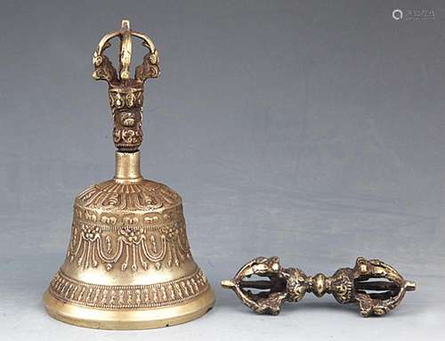 GROUP OF TIBETAN BRONZE BELL AND VAJRA