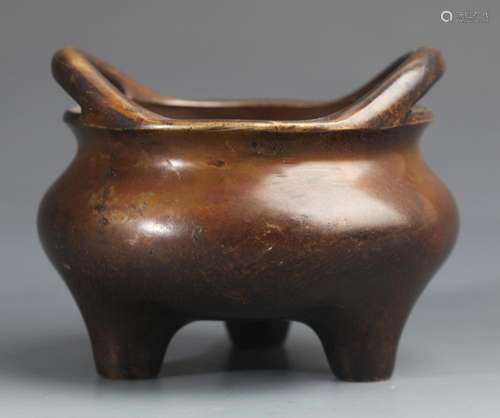 A TRIPOD BRONZE CENSER