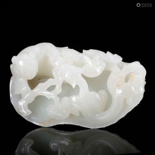 WHITE JADE CARVED BOY AND DRAGON