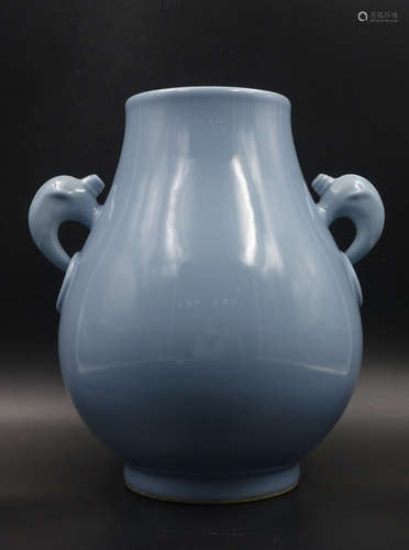 CHINESE BLUE GLAZED ZUN VASE WITH MARK