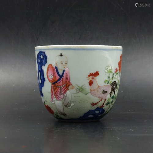 CHINESE B/W WITH ENAMEL PORCELAIN CUP
