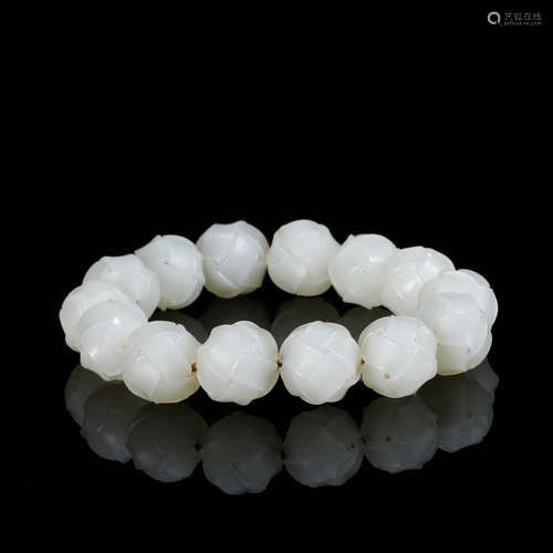 WHITE JADE BEADS BRACELET