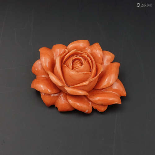 CHINESE CORAL BROOCH