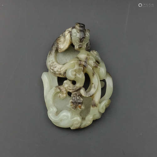 CHINESE CELADON JADE PENDANT