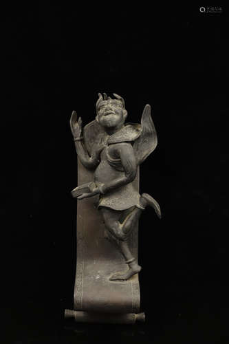 CHINESE BRONZE FIGURINE