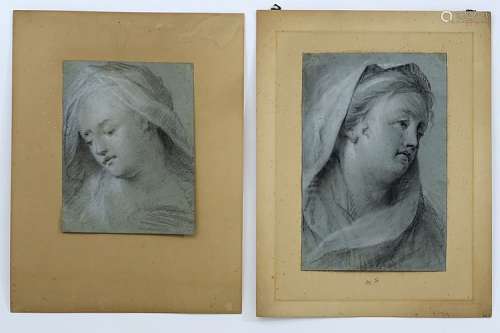 Lot van twee achttiende eeuwse tekeningen, telkens met een vrouwenbuste -