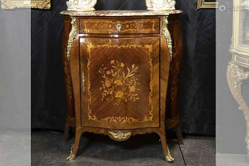 FRANKRIJK - ca 1850/70 Napoleon III-meubel in Louis XV-stijl met zeer sie