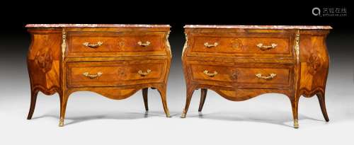 PAIR OF COMMODES,