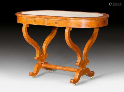 SMALL OVAL WRITING TABLE,