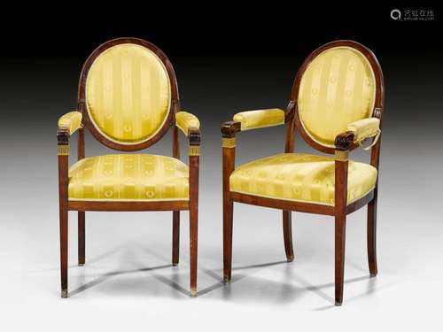 PAIR OF FAUTEUILS 