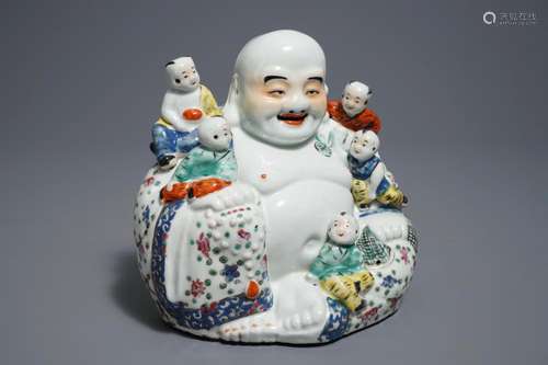 A Chinese famille rose model of Buddha, 19/20th C.