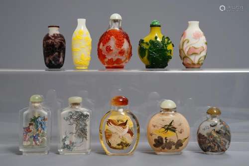 Ten Chinese overlay and inside-painted glass snuff bottles, 20th C.