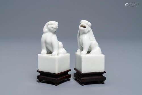 A pair of Chinese Dehua blanc de Chine seals with lions, impressed sealmarks, Kangxi