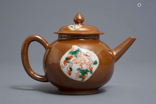 A Chinese famille verte capucin-ground teapot and cover, Kangxi